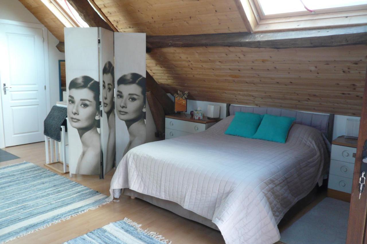 Eymoutiers  Le Petit Papillon Bed & Breakfast エクステリア 写真